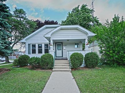 2726 75th STREET