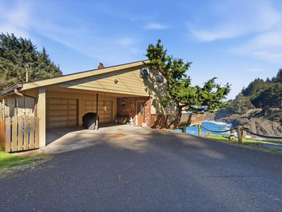 3355 Otter Crest Loop