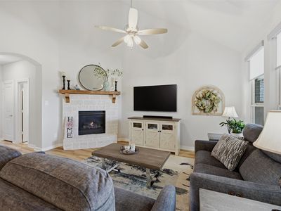 3913 Southbend Ct