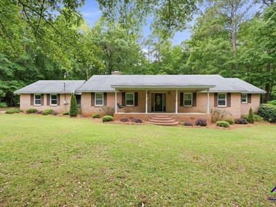 654 Fairmont Dr