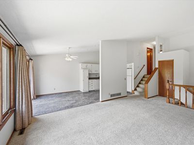 4029 Silver Lake Ter NE