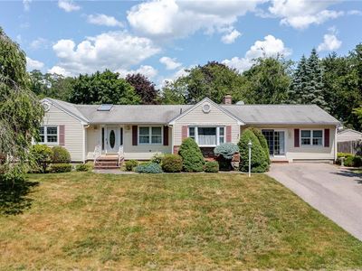 9 Apache Ln