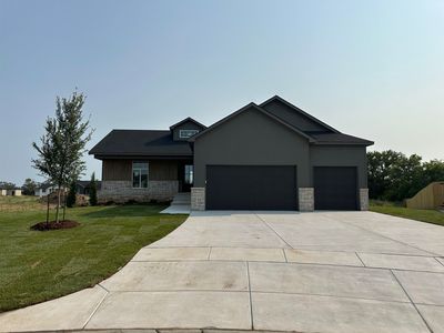 3429 S Linden Ct