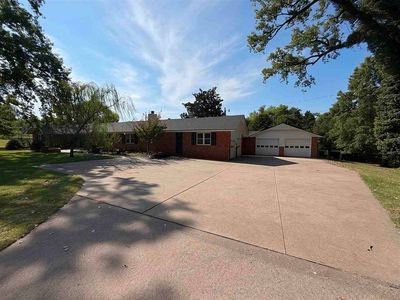 1228 N Prentice Rd