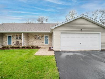 521 Wilcox Rd APT B