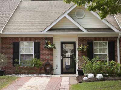 1329 Old Tabby Ln