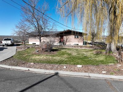 644 Valley View Dr