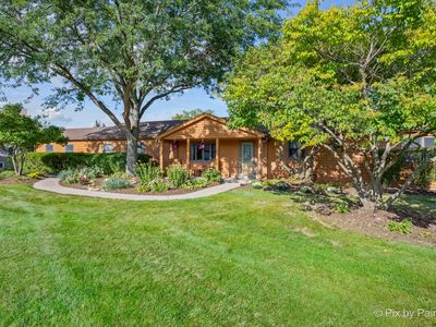 2116 N Pebble Dr