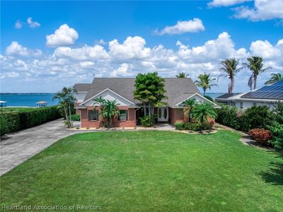 199 S Bear Pointe Dr
