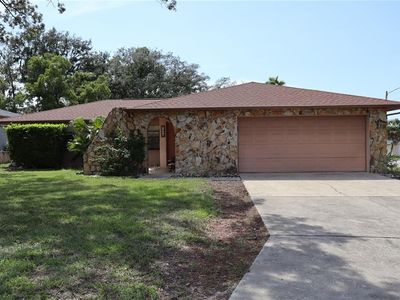8949 FOREST LAKE DRIVE