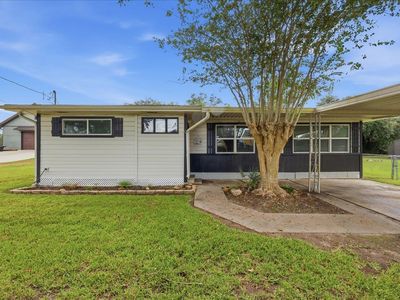 3688 Carpenter Rd