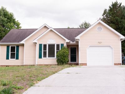 2400 Faucette Ave