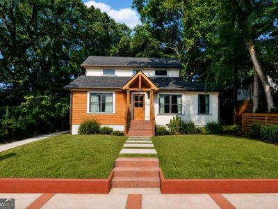 3637 Elm St