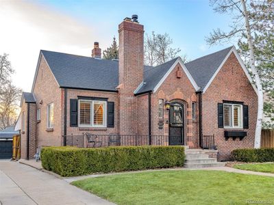 1025 S Josephine Street