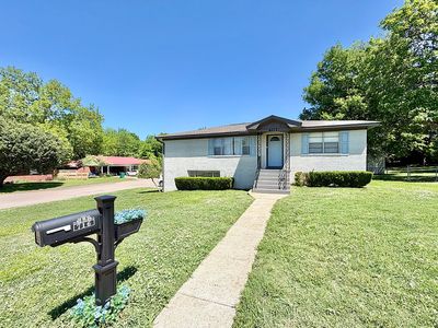 716 Vassar Dr