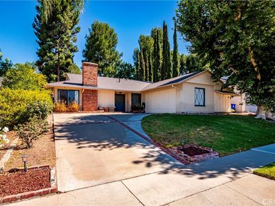 21115 Altena Dr