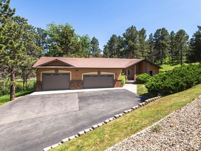 4502 Carriage Hills Dr