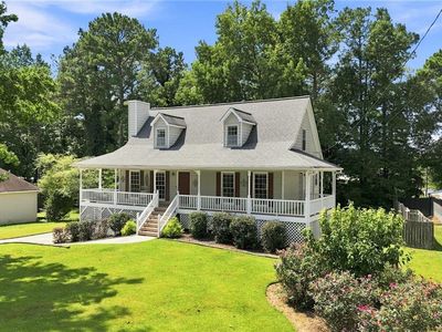 90 Maplewood Ln