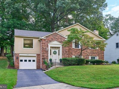 9718 Loch Linden Ct