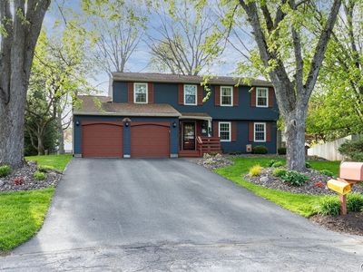 Property at 8052 Fox Run Cir, Liverpool, NY