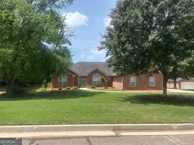 563 Heathmoor Dr