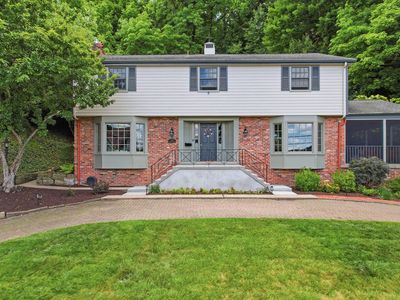 1100 Harvard Rd
