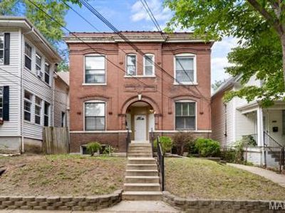 3619-3621 Commonwealth Ave