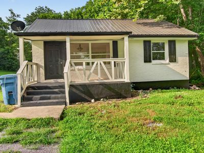 125 Circle Dr