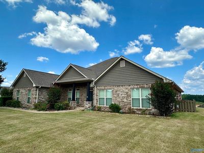 426 E River Landing Blvd