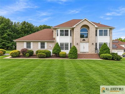 1 Launcelot Ln