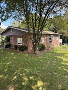76 Sleepy Hollow Rd
