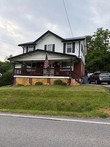 456 Catfish Rd