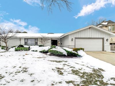 1117 Summit Hills Ln