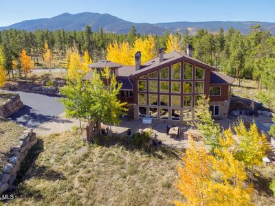 2940 Golf Course Cir