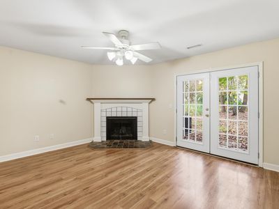 2753 Jobee Dr APT 6