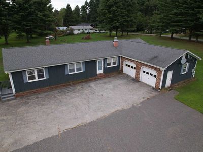 85 Carleton Boulevard