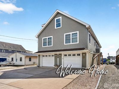 128 E Mohawk Dr