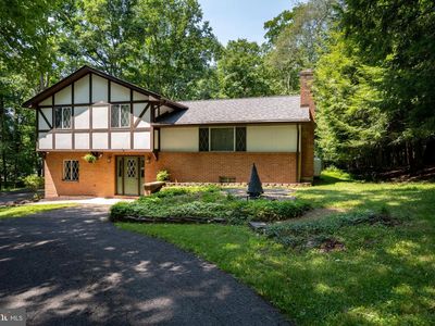 520 Palmer Ln