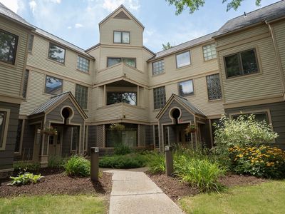 49 High Point Drive #A14