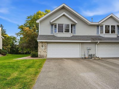 513 Upper Wood Way