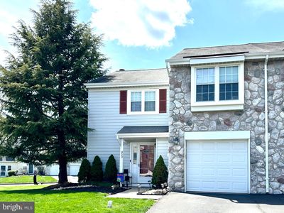 453 Marion Ct
