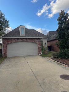 6029 Courtyard Dr