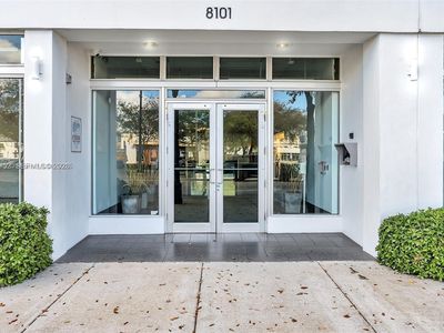 8101 Biscayne Blvd #R-410