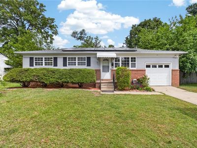 840 Brentwood Dr