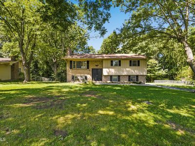 186 Brookwood Cir