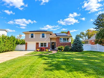 49 Simmons Drive