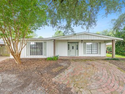 103 Westchester Dr
