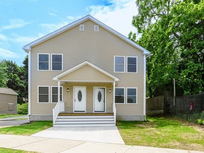144-146 Magazine St