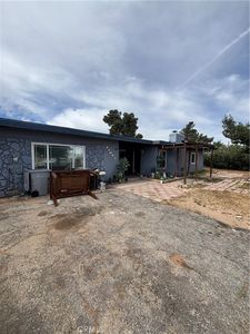 17047 Eucalyptus St