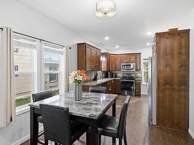 134 7th Ave N